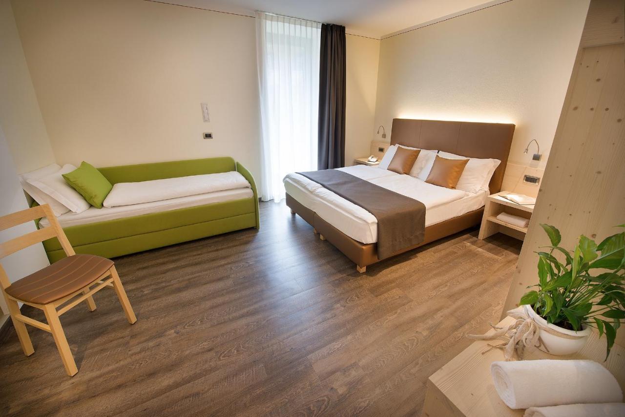 Sporthotel Rosatti Dimaro Eksteriør bilde